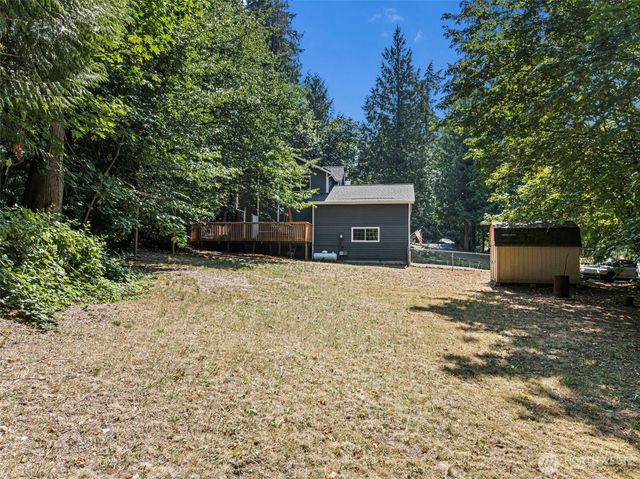 12568 Spohn Road NE, Poulsbo, WA 98370