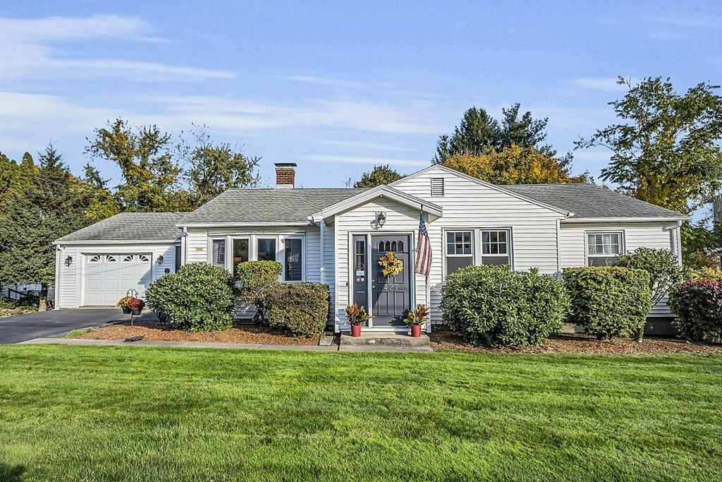 427 Massasoit Rd, Worcester, MA 01604