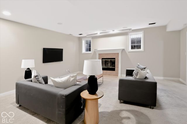12400 Pebblepointe Pass, Carmel, IN 46033