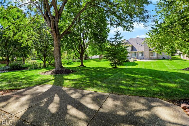 12400 Pebblepointe Pass, Carmel, IN 46033