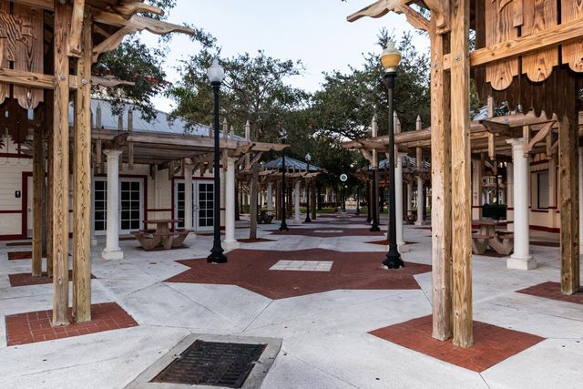120 Sparrow Drive Apt 302, Royal Palm Beach, FL 33411