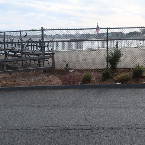 1 Pond 4F, Winthrop, MA 02152