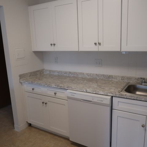 1 Pond 4F, Winthrop, MA 02152