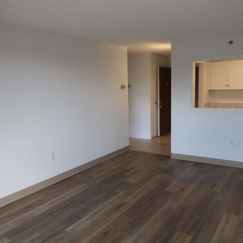 1 Pond 4F, Winthrop, MA 02152