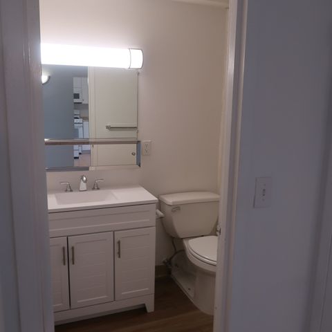 1 Pond 4F, Winthrop, MA 02152