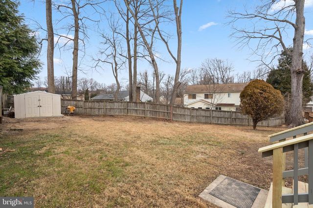 2146 WOODFORD RD, Vienna, VA 22182