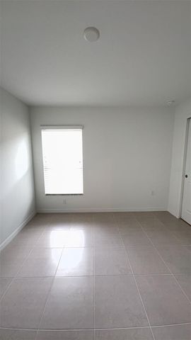 4 LLOBELL PLACE A, Palm Coast, FL 32164