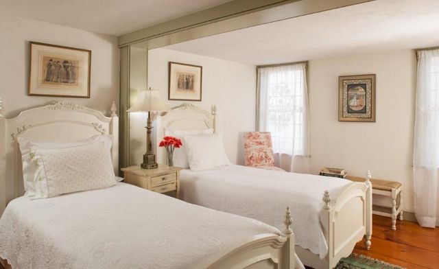 37 Marsh Street, Newport, RI 02840