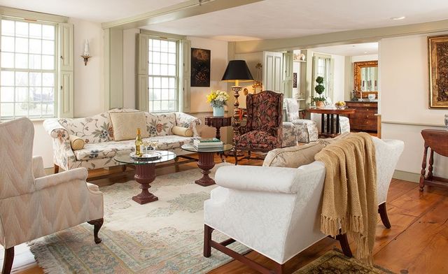 37 Marsh Street, Newport, RI 02840