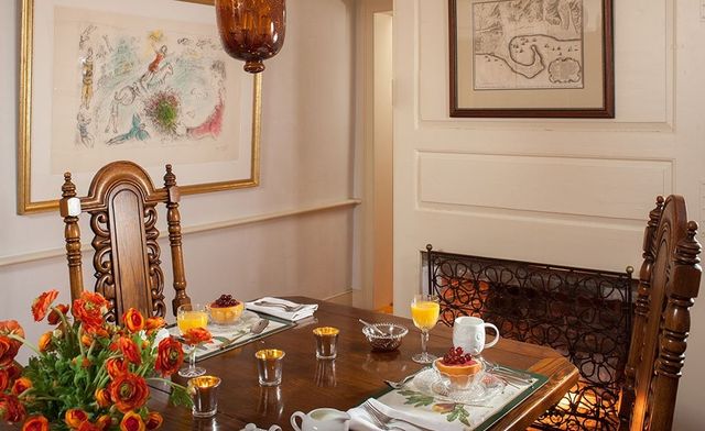 37 Marsh Street, Newport, RI 02840