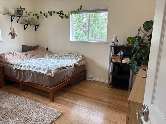 420 Duke Ln, Fort Collins, CO 80525
