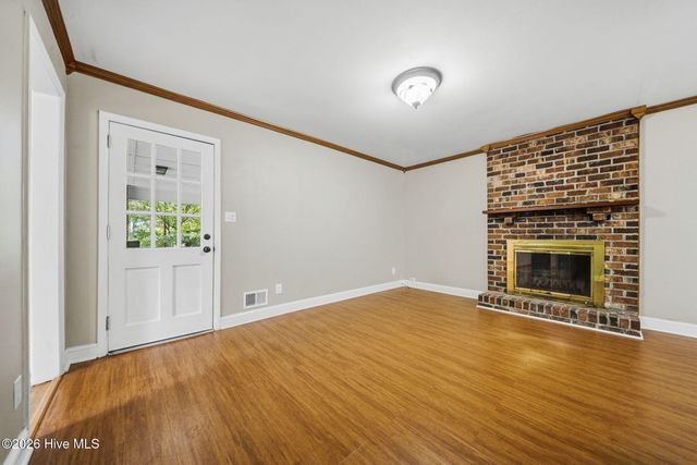3316 Chalmers Drive, Wilmington, NC 28409