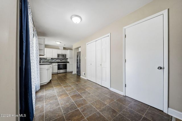 3316 Chalmers Drive, Wilmington, NC 28409
