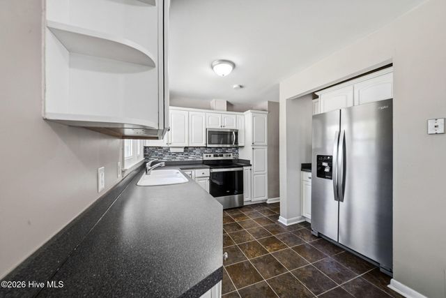 3316 Chalmers Drive, Wilmington, NC 28409