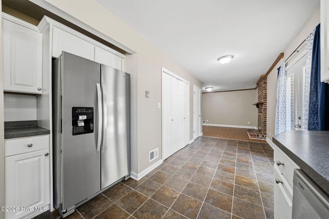 3316 Chalmers Drive, Wilmington, NC 28409