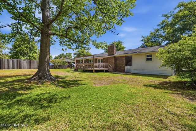 3316 Chalmers Drive, Wilmington, NC 28409