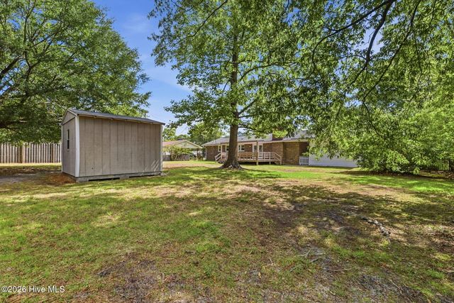 3316 Chalmers Drive, Wilmington, NC 28409
