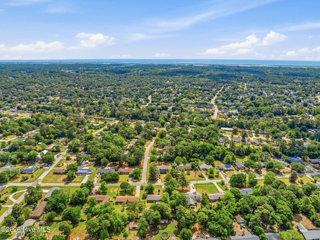 3316 Chalmers Drive, Wilmington, NC 28409