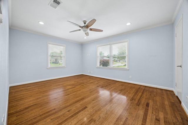 2202 Lazybrook Drive, Houston, TX 77008