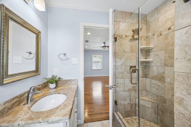 2202 Lazybrook Drive, Houston, TX 77008
