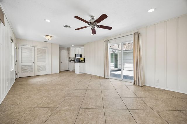 2202 Lazybrook Drive, Houston, TX 77008