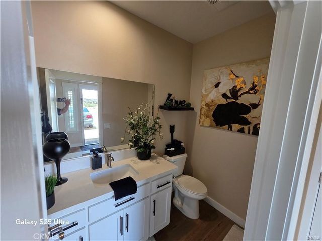 24236 CAHUILLA Road, Apple Valley, CA 92307