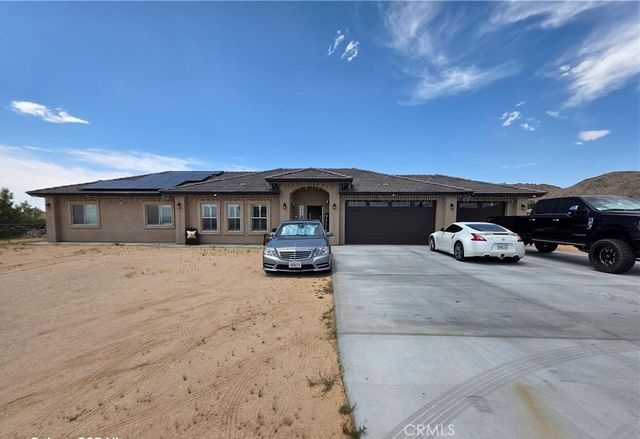 24236 CAHUILLA Road, Apple Valley, CA 92307