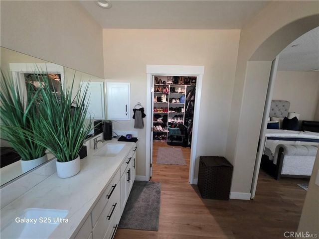 24236 CAHUILLA Road, Apple Valley, CA 92307