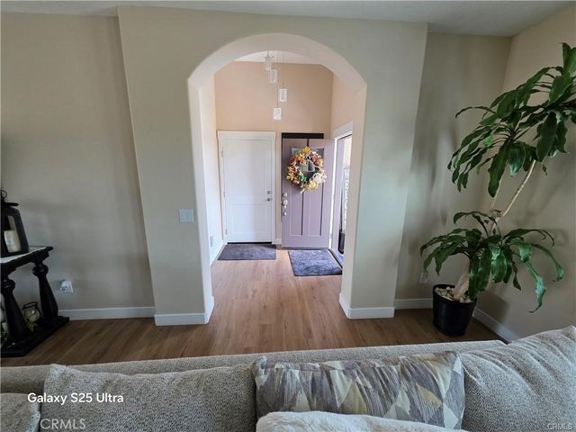 24236 CAHUILLA Road, Apple Valley, CA 92307