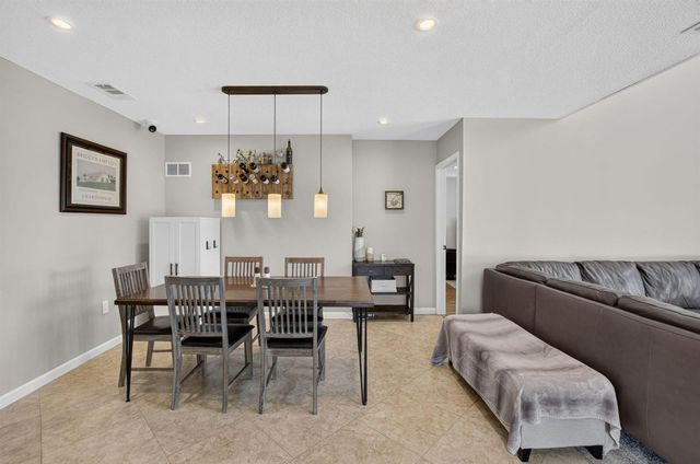 2833 SW 6th Street, Delray Beach, FL 33445