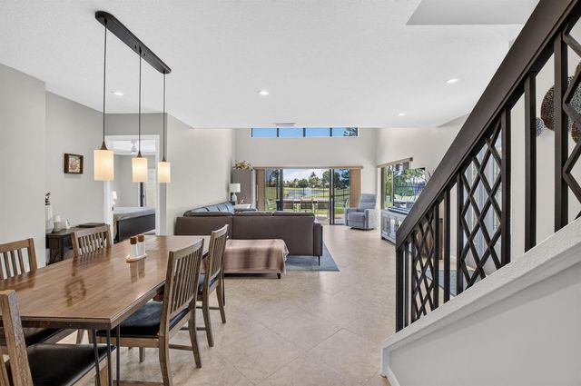 2833 SW 6th Street, Delray Beach, FL 33445