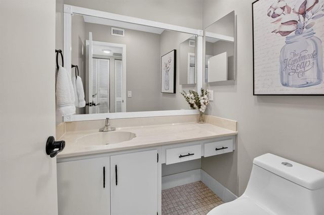 2833 SW 6th Street, Delray Beach, FL 33445
