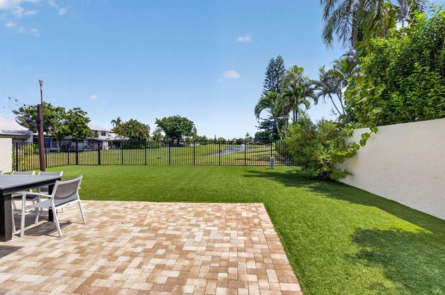 2833 SW 6th Street, Delray Beach, FL 33445