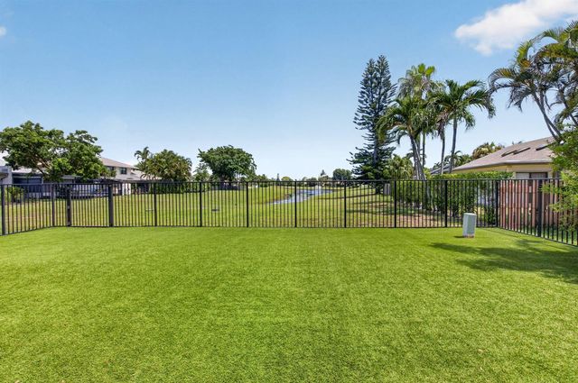 2833 SW 6th Street, Delray Beach, FL 33445