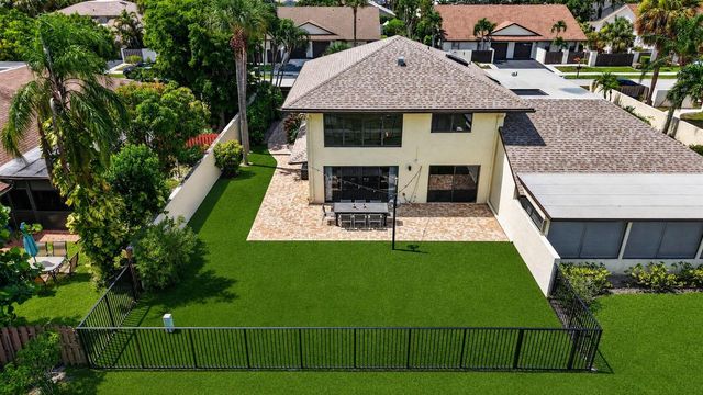 2833 SW 6th Street, Delray Beach, FL 33445
