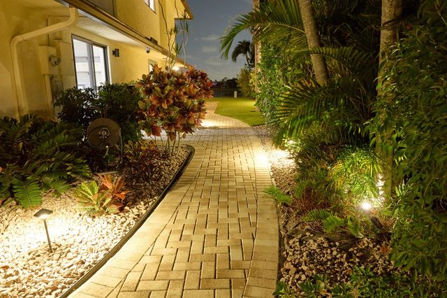 2833 SW 6th Street, Delray Beach, FL 33445