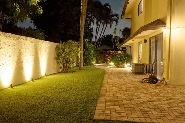 2833 SW 6th Street, Delray Beach, FL 33445
