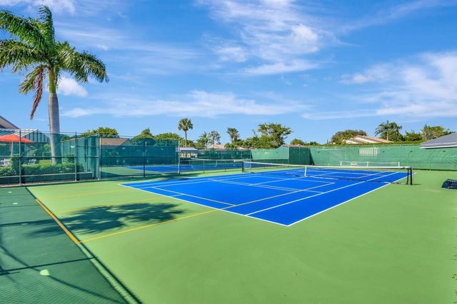 2833 SW 6th Street, Delray Beach, FL 33445