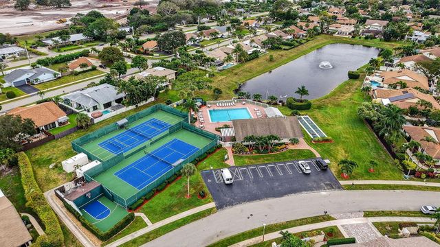 2833 SW 6th Street, Delray Beach, FL 33445