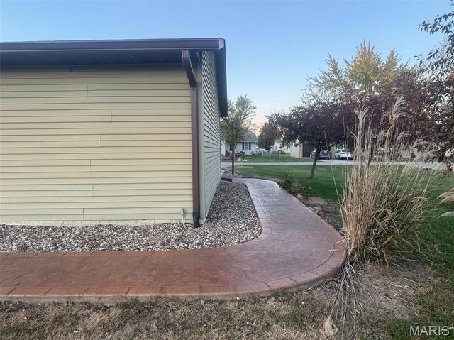 340 Westwood Drive, Kahoka, MO 63445