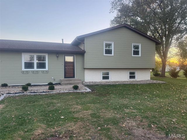 340 Westwood Drive, Kahoka, MO 63445