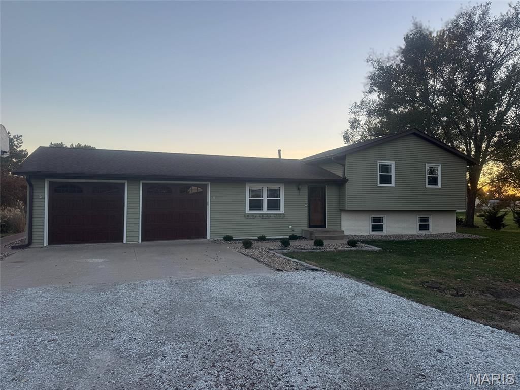 340 Westwood Drive, Kahoka, MO 63445