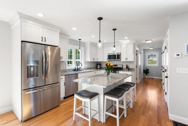 65 Henrietta Way, Taunton, MA 02780