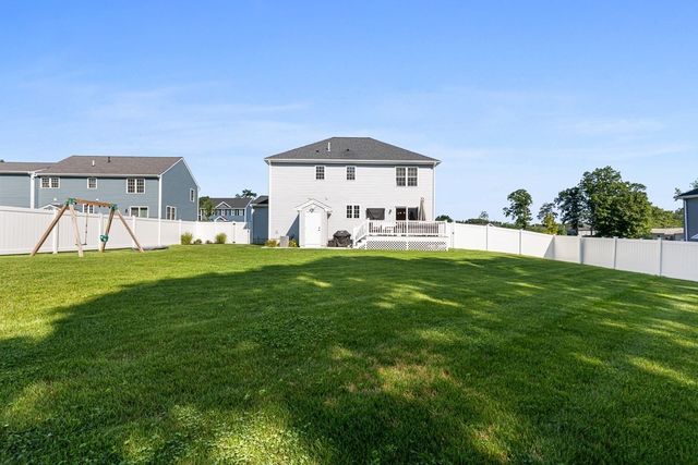 65 Henrietta Way, Taunton, MA 02780