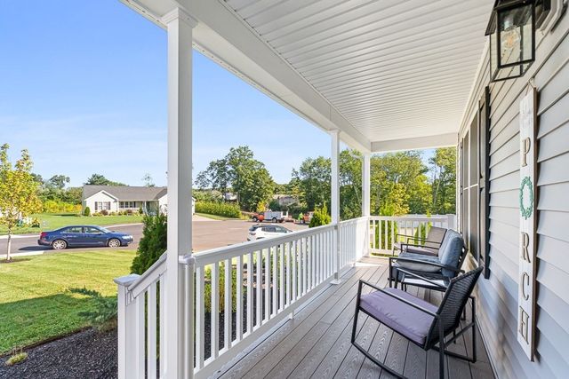 65 Henrietta Way, Taunton, MA 02780