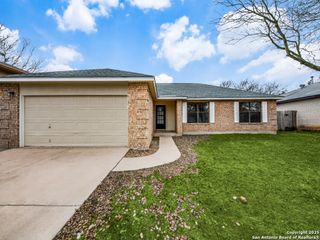 9218 Shadow Crest, Converse, TX 78109