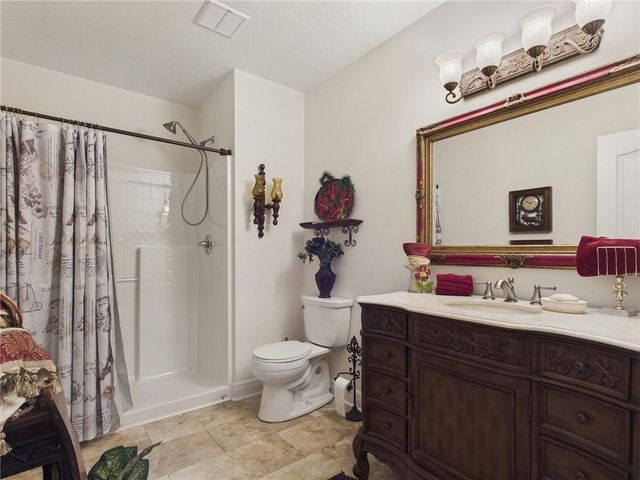17590 188th Terrace, Tonganoxie, KS 66086