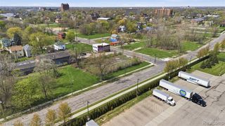 5957 Rosa Parks Boulevard, Detroit, MI 48208
