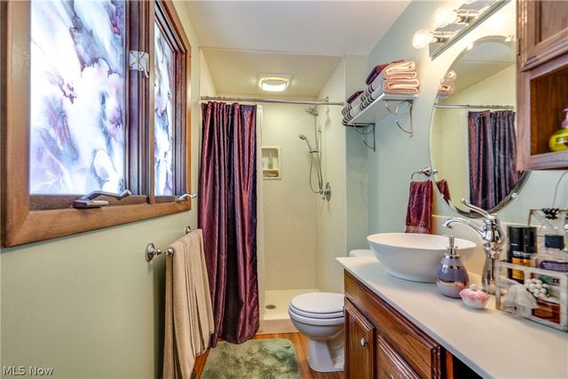 5269 Woodview Avenue, Louisville, OH 44641