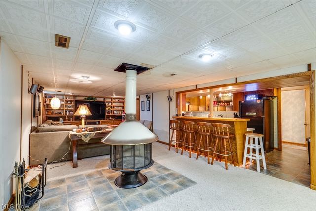 5269 Woodview Avenue, Louisville, OH 44641